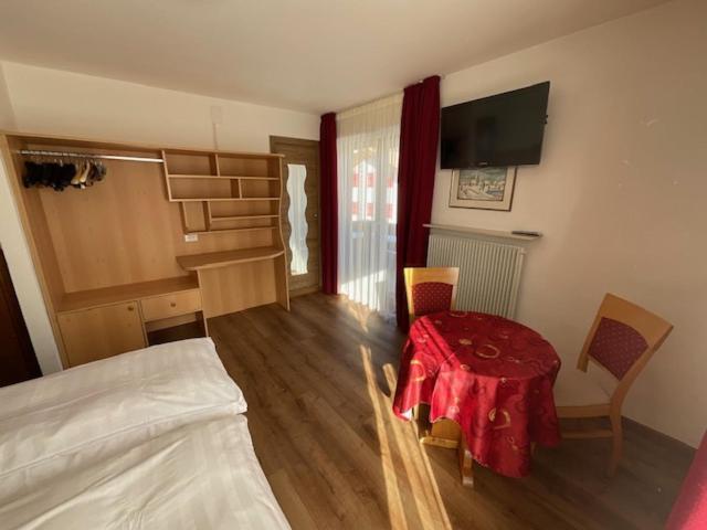 Garni Val Udai Hotel Mazzin