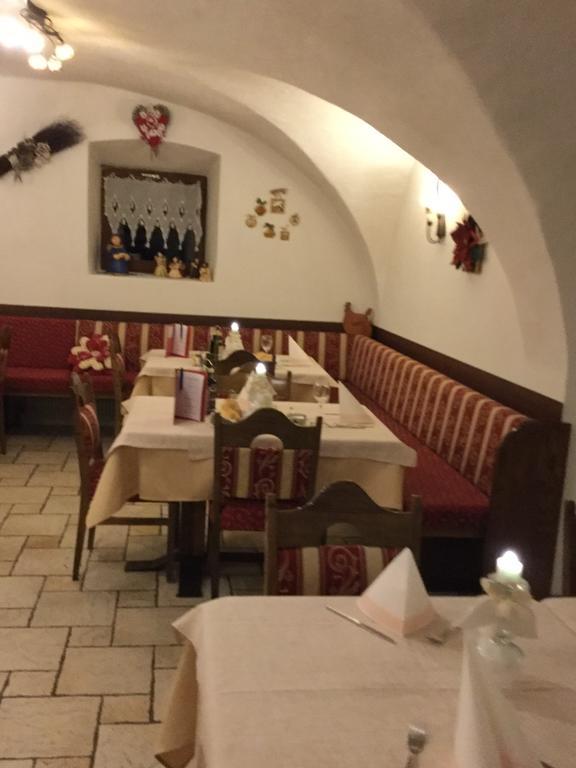 Garni Val Udai Hotel